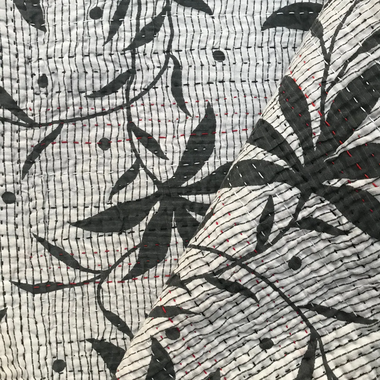 Black & Red Newly Printed Queen Bedcover