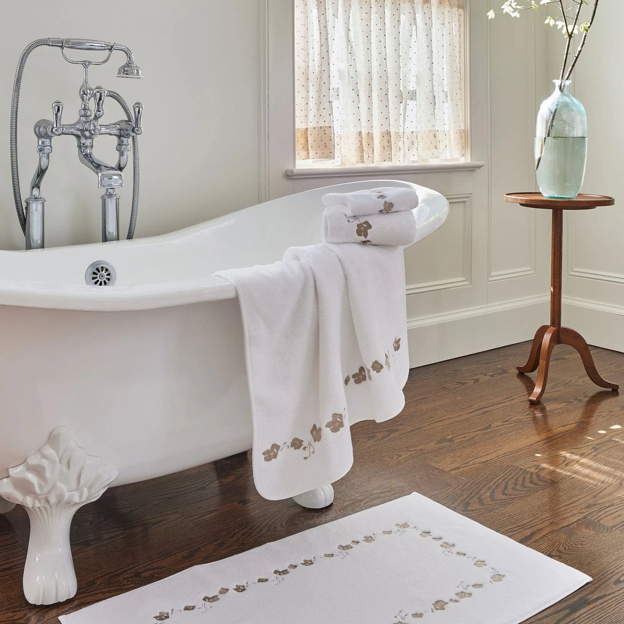 Georgia Floral Bath Mats