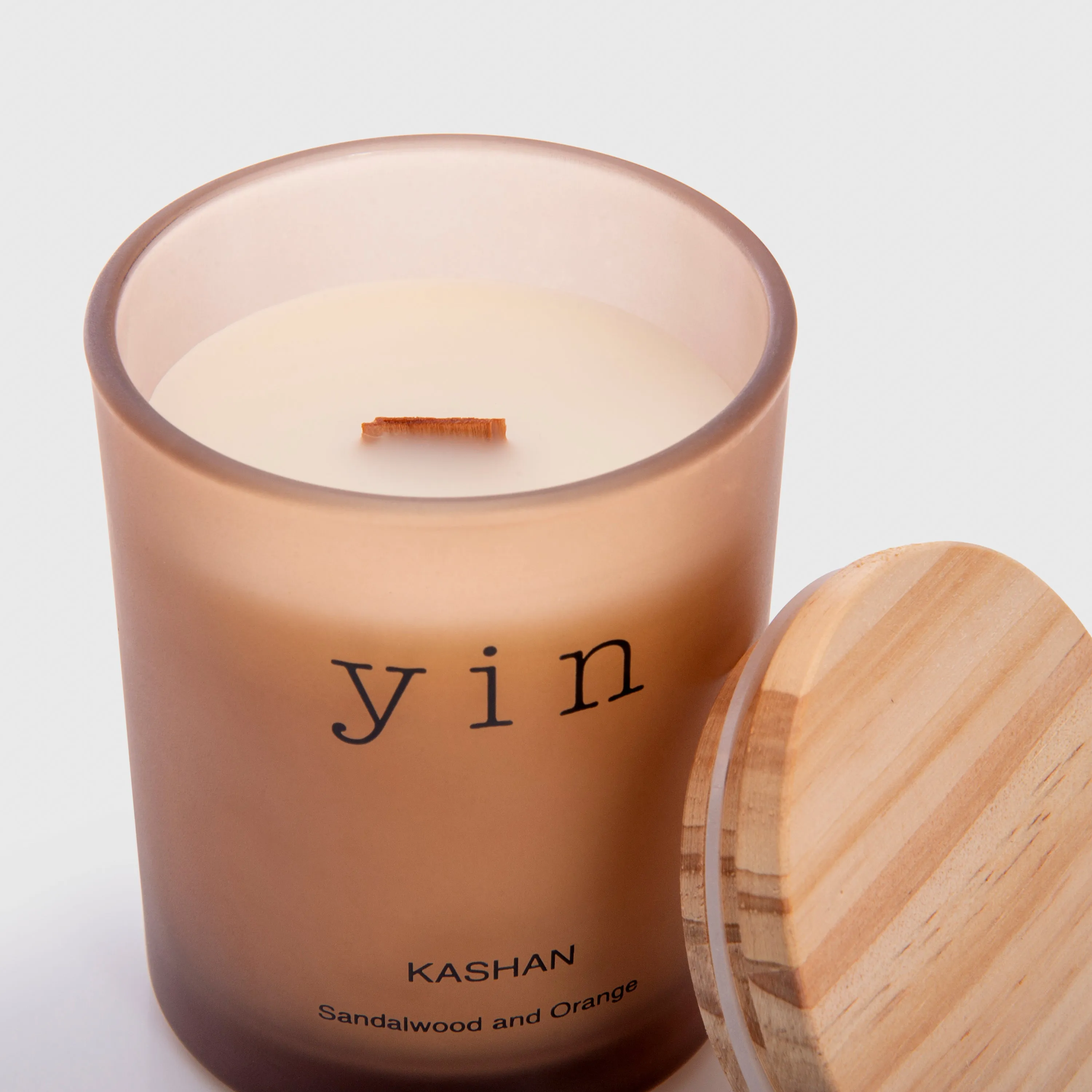 KASHAN - Orange and Sandalwood Wood-wick Candle