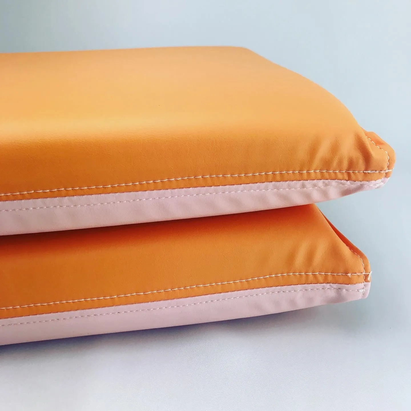OUT OF STOCK - EXPLORER Folding Mat Pink/Orange