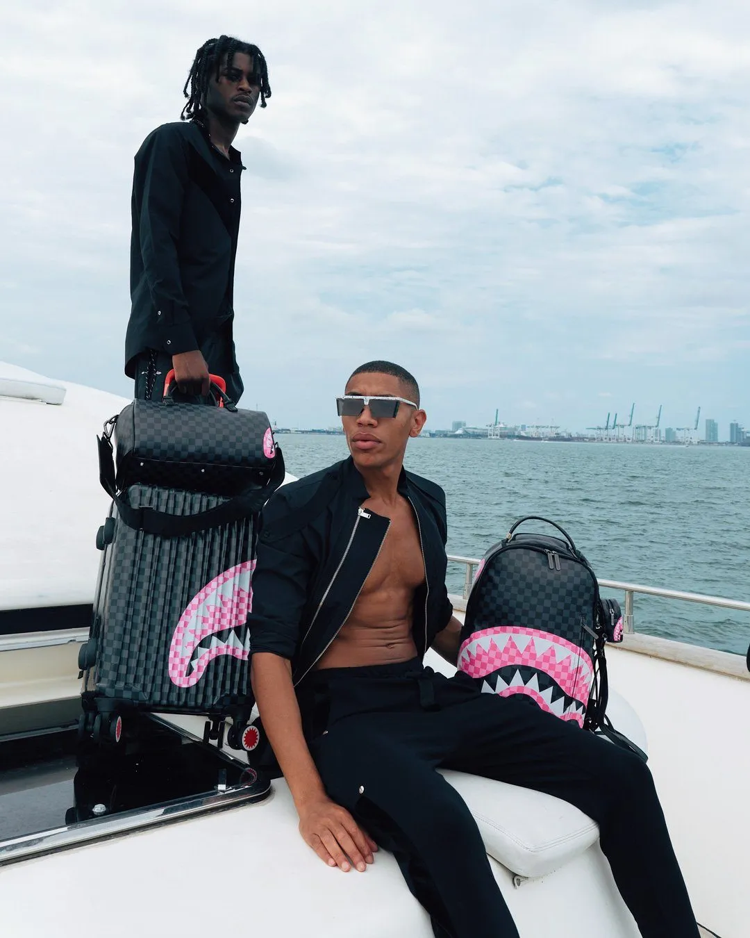 Sprayground Backpack SHARKS IN CANDY BACKPACK (DLXV) Multicolor