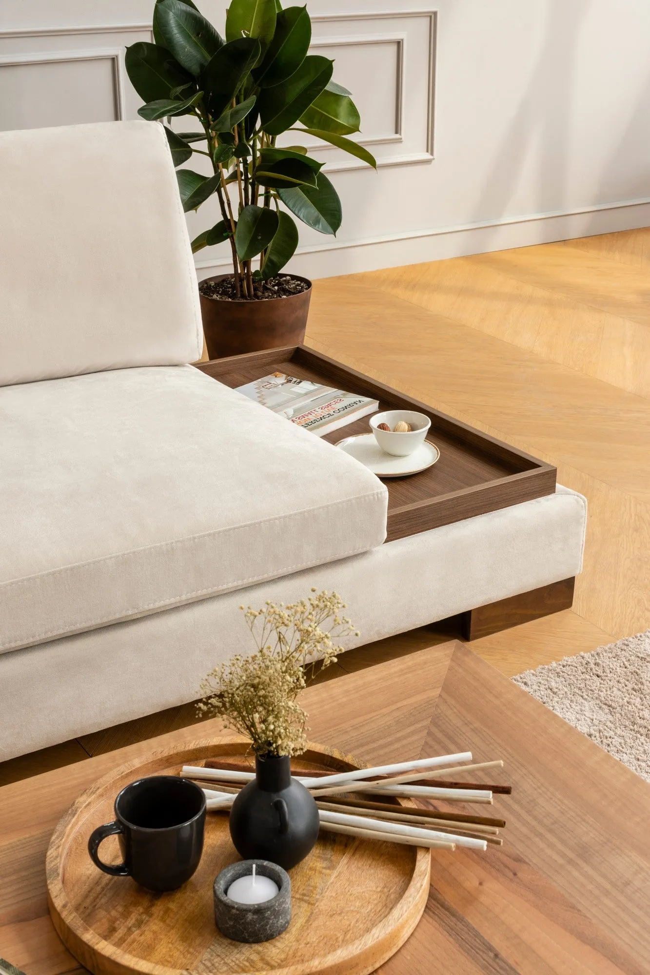 Tulip Corner Left With Pouf - Beige