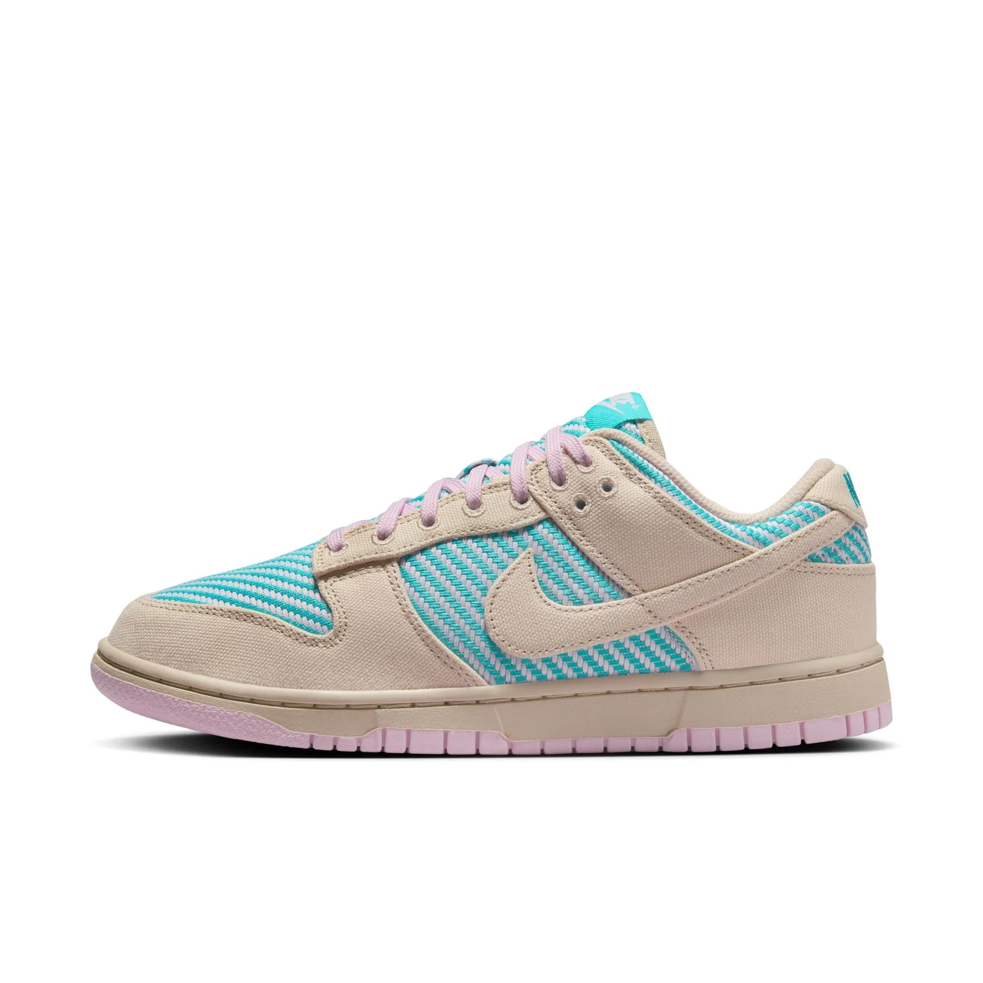 WMNS Nike Dunk Low Heat Wave